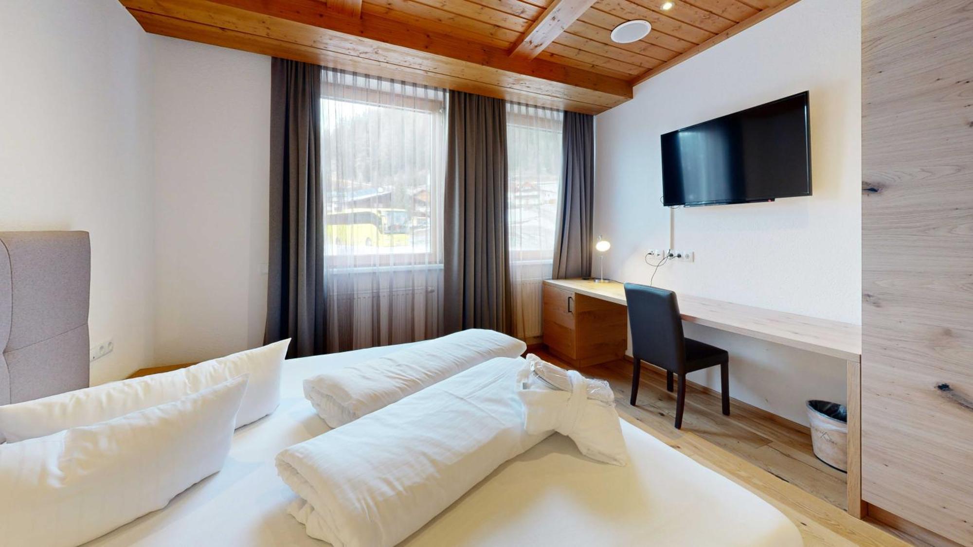 Wellness Aparthotel Panorama Alpin - Ferienwohnungen Jerzens Im Pitztal Eksteriør billede