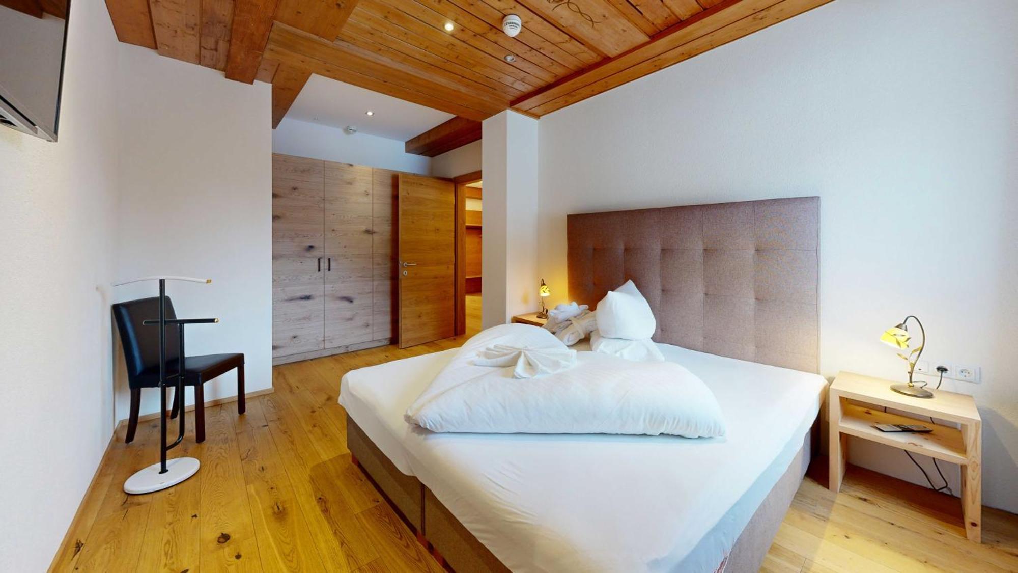 Wellness Aparthotel Panorama Alpin - Ferienwohnungen Jerzens Im Pitztal Eksteriør billede